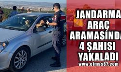 Jandarma araç aramasında 4 şahısı yakaladı
