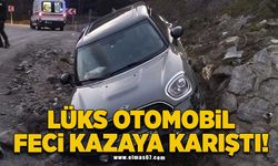 Lüks otomobil feci kazaya karıştı