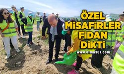 Özel misafirler diktikleri fidanlara can suyu verdi