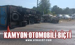 Feci kaza: Kamyon otomobili biçti!