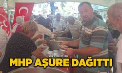 MHP’den şehitlerin anısına aşure dağıtımı