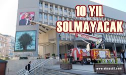 Atatürk'ün posteri 10 yıl boyunca solmayacak!