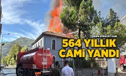 564 yıllık cami yandı