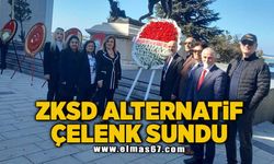 ZKSD Alternatif çelenk sundu