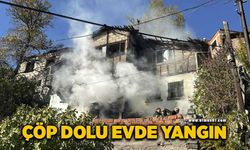 Çöp dolu evde yangın