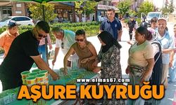 Kozlu’da 2 bin kişiye aşure dağıtıldı