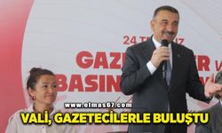 Vali Hacıbektaşoğlu gazetecilerle buluştu