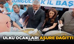 Ülkü Ocakları aşure dağıttı