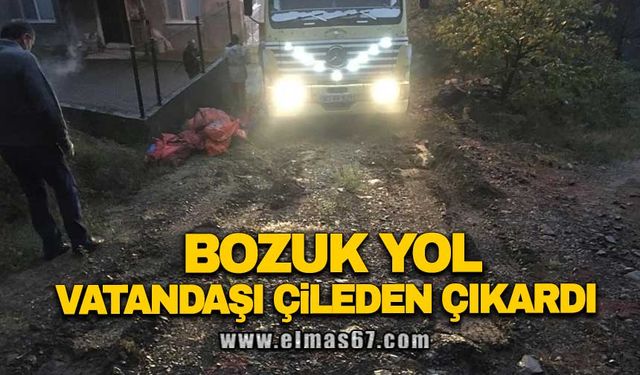 Bozuk yol vatandaşı çileden çıkardı!