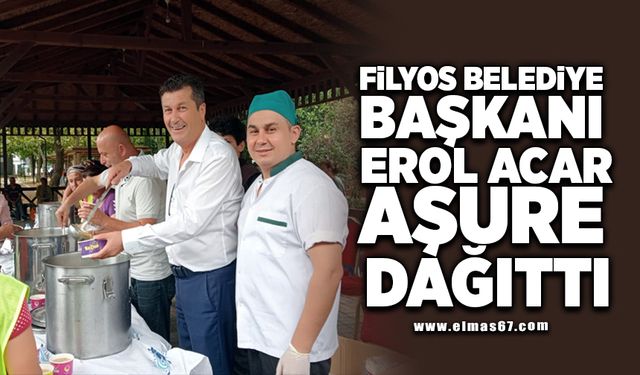 Filyos Belediye Başkanı Erol Acar aşure dağıttı