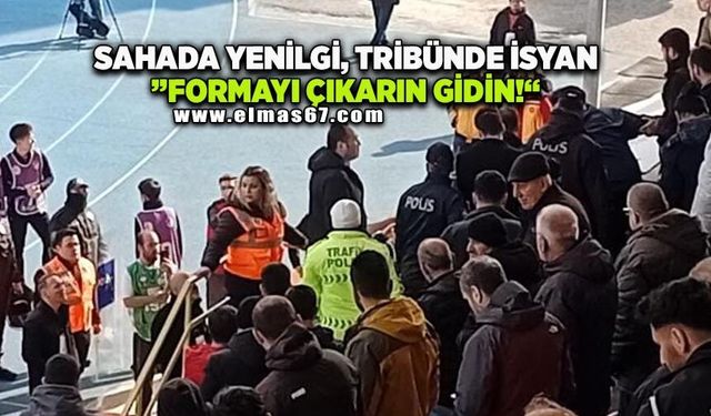 Sahada yenilgi, tribünde isyan: "Formayı çıkarın gidin!"