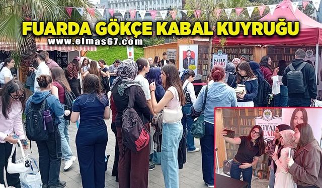 Kitap Fuarı'nda Gökçe Kabal kuyruğu