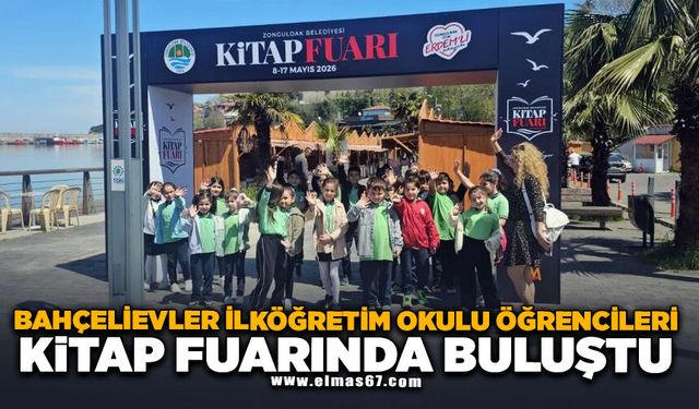 Bahçelievler İlköğretim Okulu öğrencileri kitap fuarında