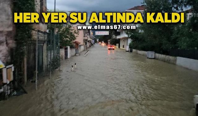 İş yerleri, evler ve araçlar su altında kaldı