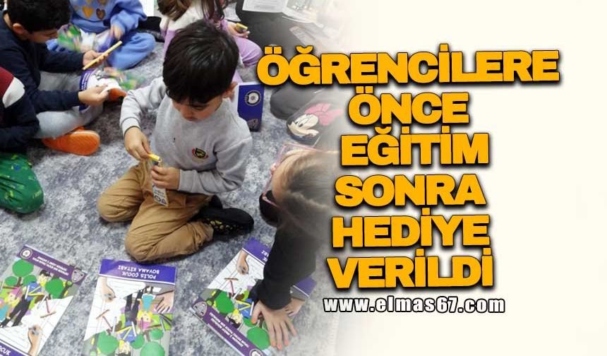 Öğrencilere önce eğitim sonra hediye verildi