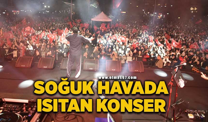 Soğuk havada ısıtan konser