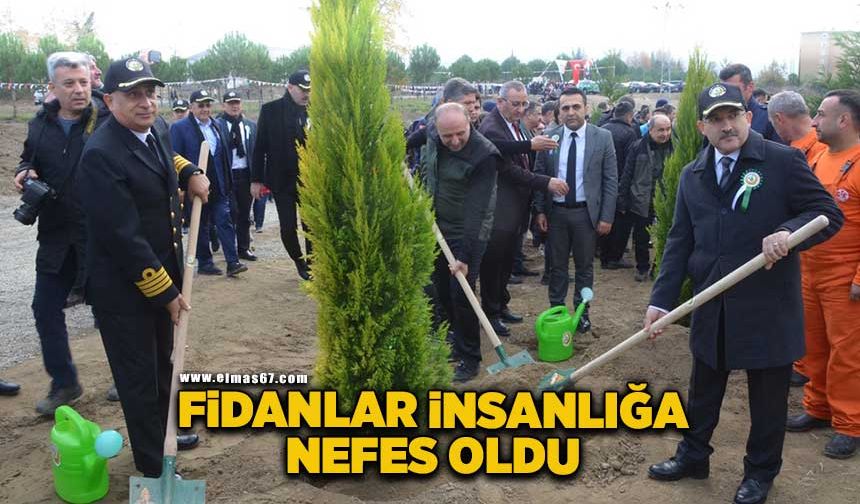 Kampüse dikilen fidanlar insanlığa nefes oldu