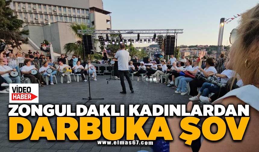 Zonguldaklı kadınlardan kurtuluş yıl dönümünde darbuka şov
