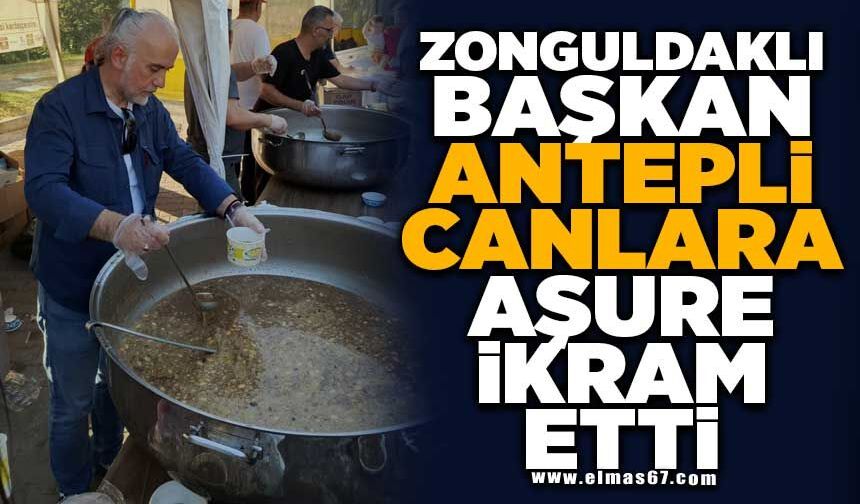 Zonguldaklı Başkan, Antepli canlara aşure ikram etti