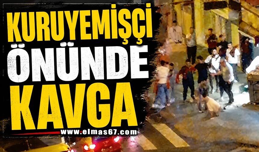 Kuruyemişçi önünde kavga!