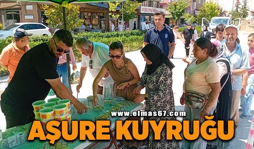 Kozlu’da 2 bin kişiye aşure dağıtıldı