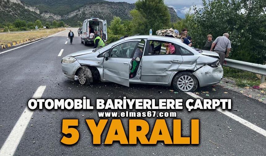 Kontrolden çıkan otomobil demir bariyerlere çarptı: 5 yaralı